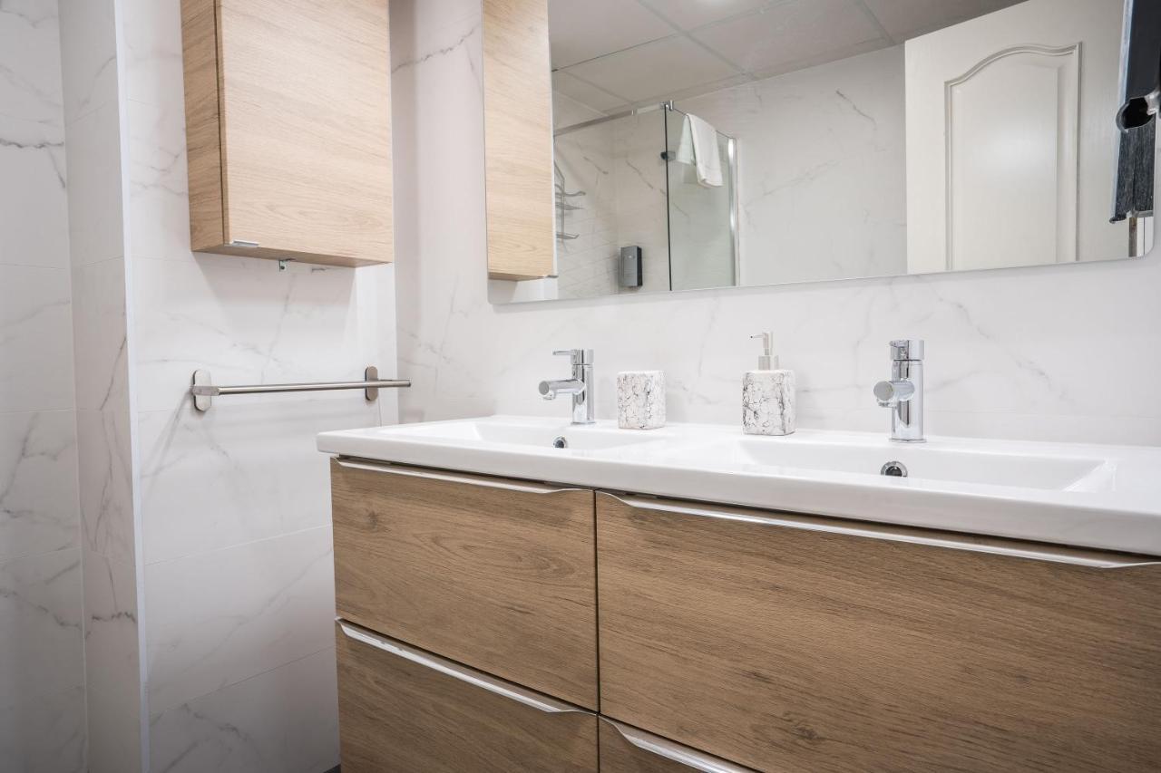 Ibericabeds Nueva De San Anton Apartment Гранада Екстериор снимка