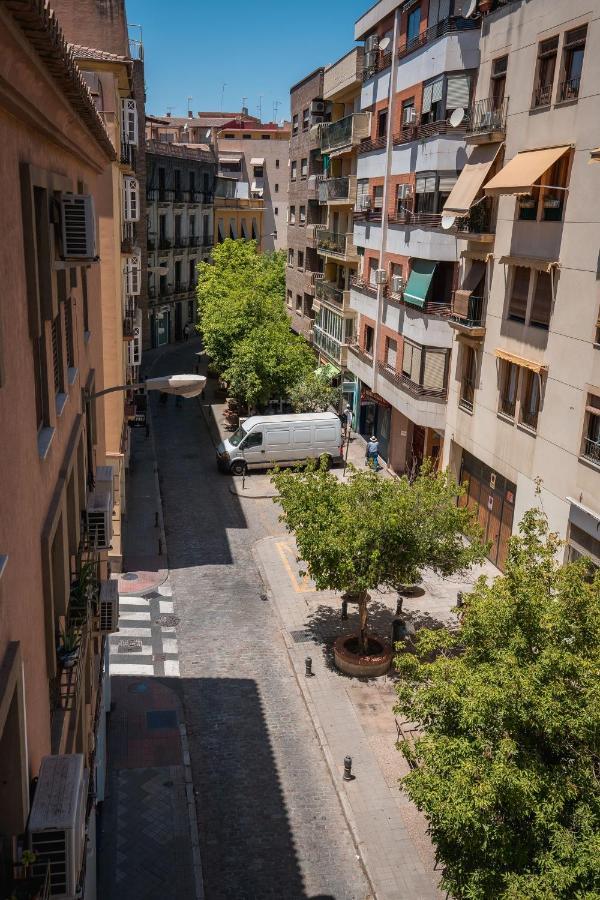 Ibericabeds Nueva De San Anton Apartment Гранада Екстериор снимка
