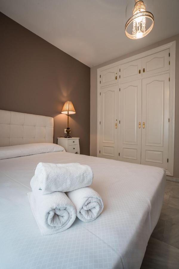 Ibericabeds Nueva De San Anton Apartment Гранада Екстериор снимка