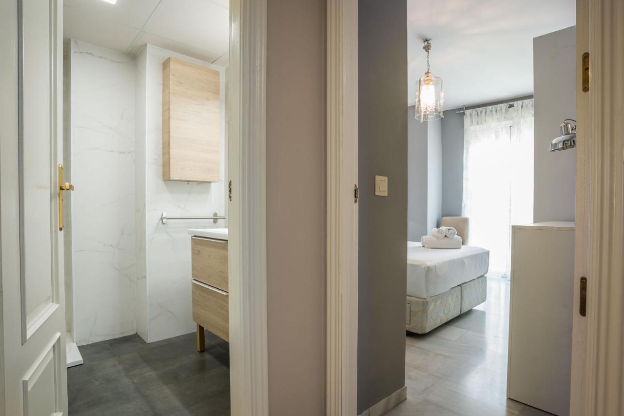 Ibericabeds Nueva De San Anton Apartment Гранада Екстериор снимка