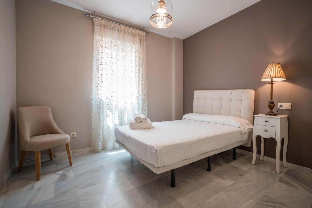 Ibericabeds Nueva De San Anton Apartment Гранада Екстериор снимка