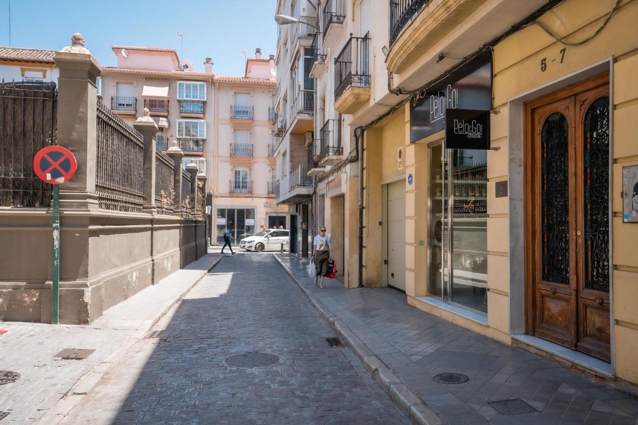 Ibericabeds Nueva De San Anton Apartment Гранада Екстериор снимка
